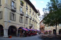 CH17-17-10-22-0125-GAB_7424-bjpg